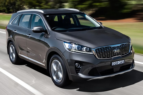 2018 Kia Sorento Sport front